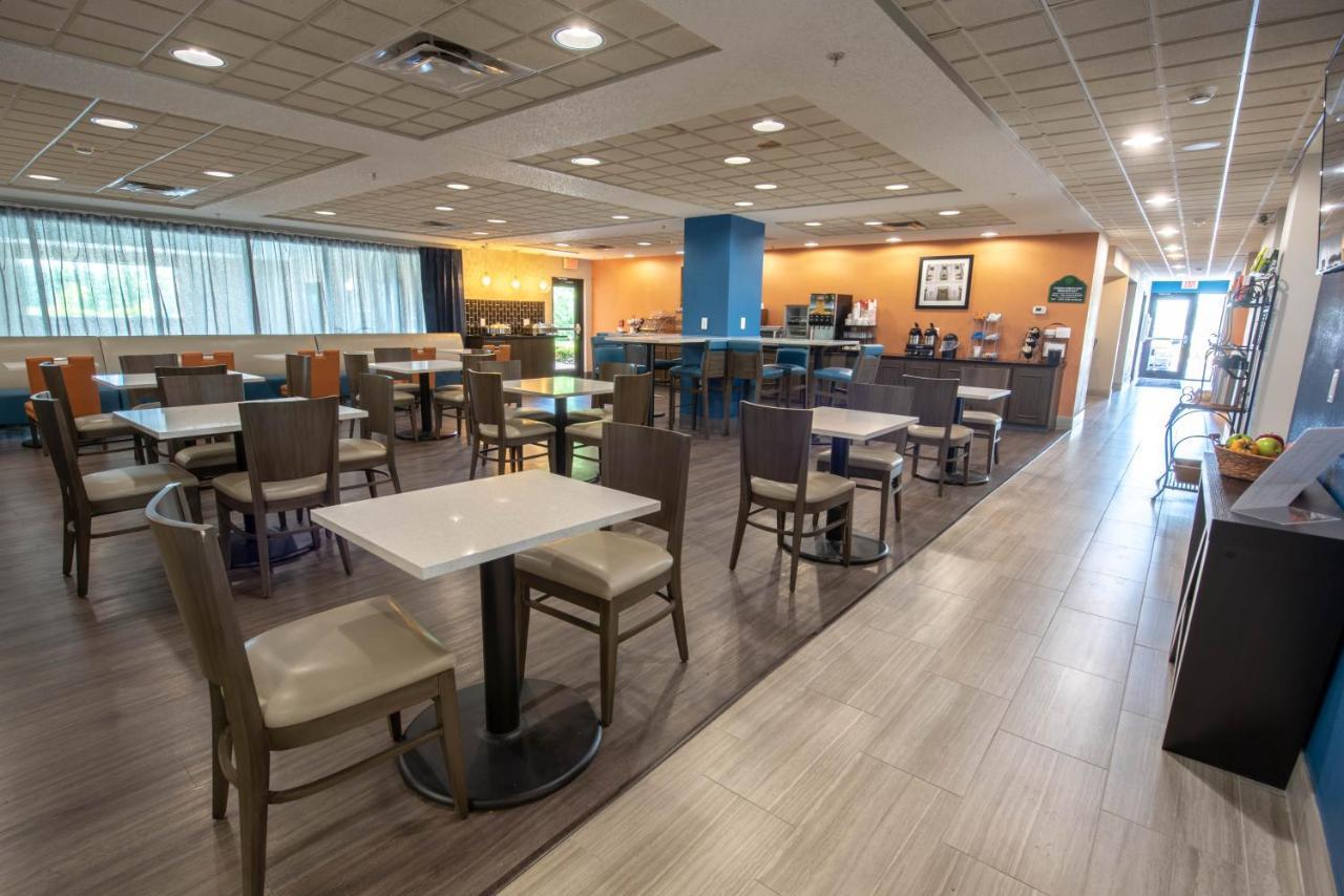 Wingate By Wyndham Indianapolis Airport Plainfield Ξενοδοχείο Εξωτερικό φωτογραφία